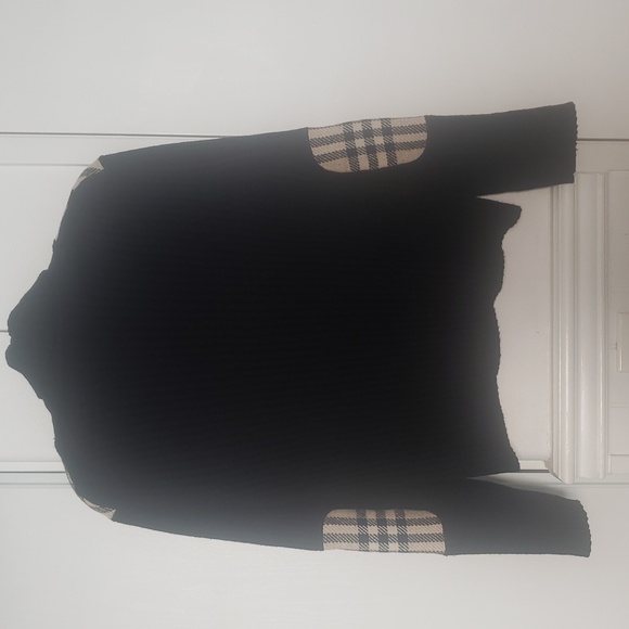 Black.Burberry Sweater Neck With Elbows Pachs And Shoulders - Picture 3 of 8